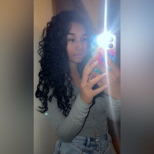 Meet your Posher, Delilah